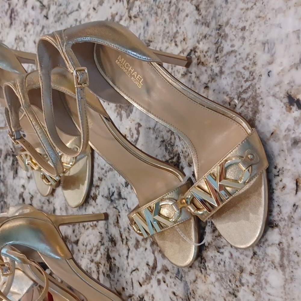 Michael Kors Gold Leather Upper Strappy High Heel Sandals Women's SZ 7